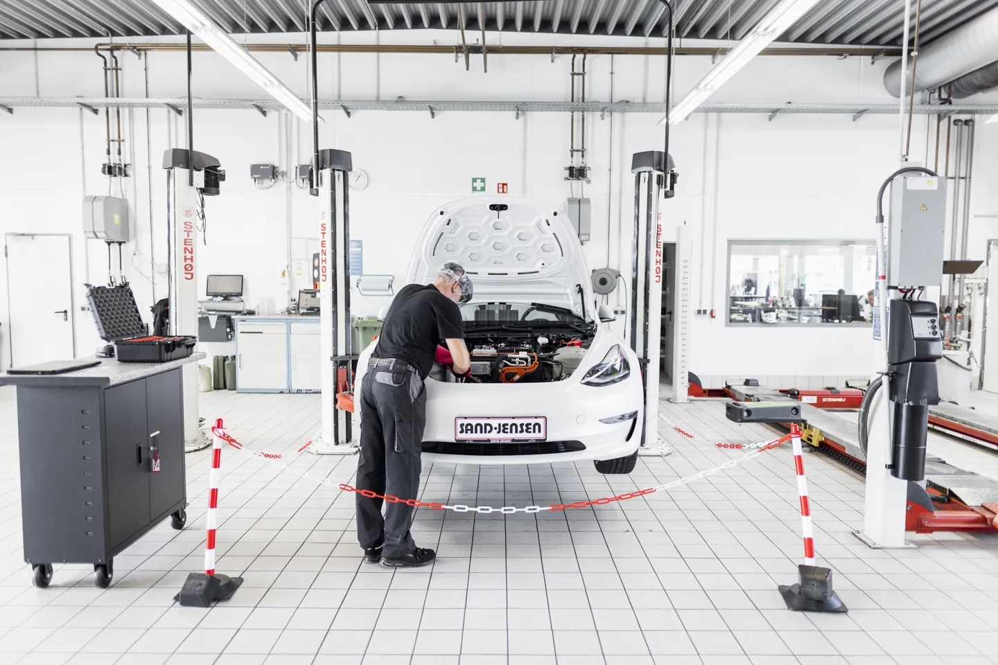 Autohaus Sandjensen 84A1683 Web